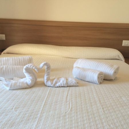 Santa Barbara B&B 토르치아라 외부 사진