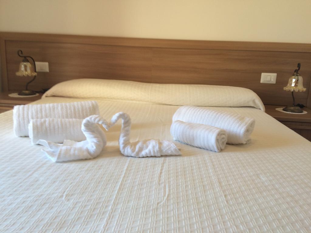 Santa Barbara B&B 토르치아라 외부 사진